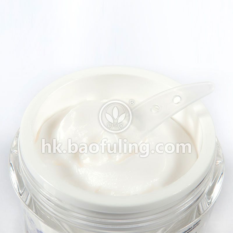 Bao Fu Ling Compound Camphor Cream All - In - One Bulk Set (Buy 7 bottles get 1 free) - BaoFuLing Online Store